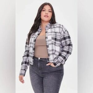 ❄️ Forever 21 | Plus Size Reworked Cropped Plaid Shirt